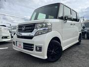 2017 HONDA N-BOX CUSTOM