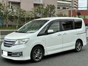 2011 NISSAN SERENA