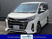 2020 TOYOTA NOAH