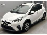 2018 TOYOTA AQUA CROSSOVER