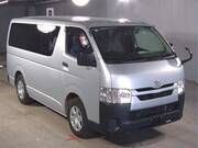 2022 TOYOTA HIACE VAN DX