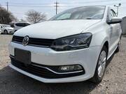2017 VOLKSWAGEN POLO