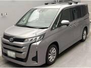 2022 TOYOTA NOAH