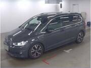 2021 VOLKSWAGEN GOLF TOURAN