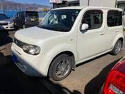 2011 NISSAN CUBE