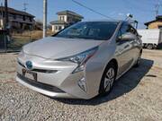 2018 TOYOTA PRIUS