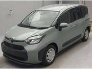 2024 TOYOTA SIENTA