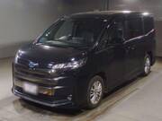 2025 TOYOTA NOAH