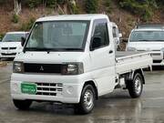 2002 MITSUBISHI MINICAB TRUCK
