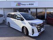 2017 TOYOTA NOAH