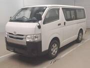 2019 TOYOTA HIACE VAN DX
