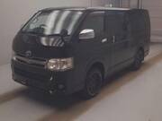 2011 TOYOTA HIACE VAN