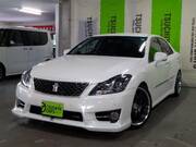 2011 TOYOTA CROWN