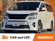 2013 TOYOTA VELLFIRE