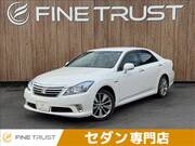 2010 TOYOTA CROWN