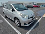 2011 TOYOTA RACTIS X