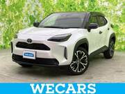 2025 TOYOTA YARIS CROSS