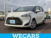2019 TOYOTA SIENTA X