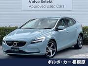 2018 VOLVO V40