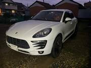 2015 PORSCHE MACAN