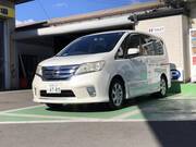 2013 NISSAN SERENA