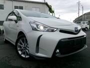 2015 TOYOTA PRIUS ALPHA