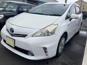 2013 TOYOTA PRIUS ALPHA S