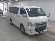 2018 TOYOTA HIACE VAN