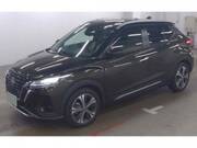 2023 NISSAN KICKS