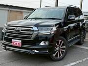2017 TOYOTA LAND CRUISER