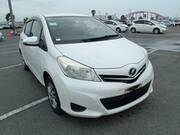 2013 TOYOTA VITZ JEWELA