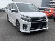 2014 TOYOTA VOXY ZS