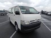 2004 TOYOTA HIACE VAN DX