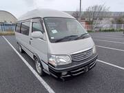 2000 TOYOTA HIACE VAN DX