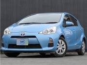2013 TOYOTA AQUA