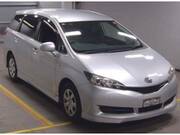 2010 TOYOTA WISH