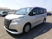 2017 TOYOTA NOAH X
