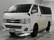 2013 TOYOTA HIACE VAN