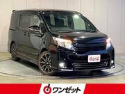 2019 TOYOTA NOAH