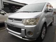 2007 MITSUBISHI DELICA D5