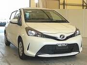 2016 TOYOTA VITZ F