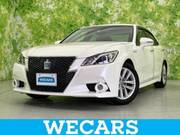 2013 TOYOTA CROWN HYBRID