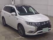 2019 MITSUBISHI OUTLANDER PHEV