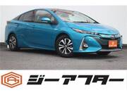 2017 TOYOTA PRIUS PHV