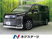 2022 TOYOTA VOXY
