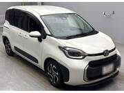 2022 TOYOTA SIENTA