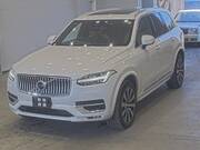 2023 VOLVO XC90