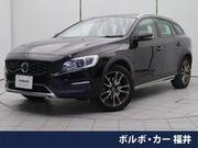 2018 VOLVO V60