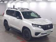 2023 TOYOTA LAND CRUISER PRADO