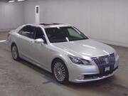2015 TOYOTA CROWN MAJESTA